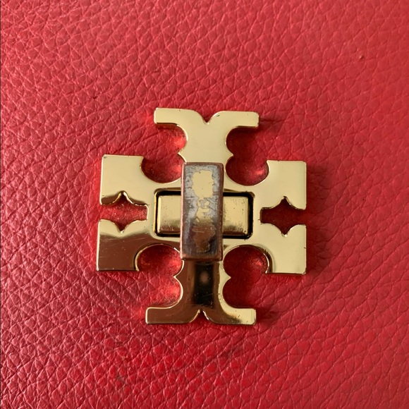 Tory Burch Crossbody - Picture 4 of 11